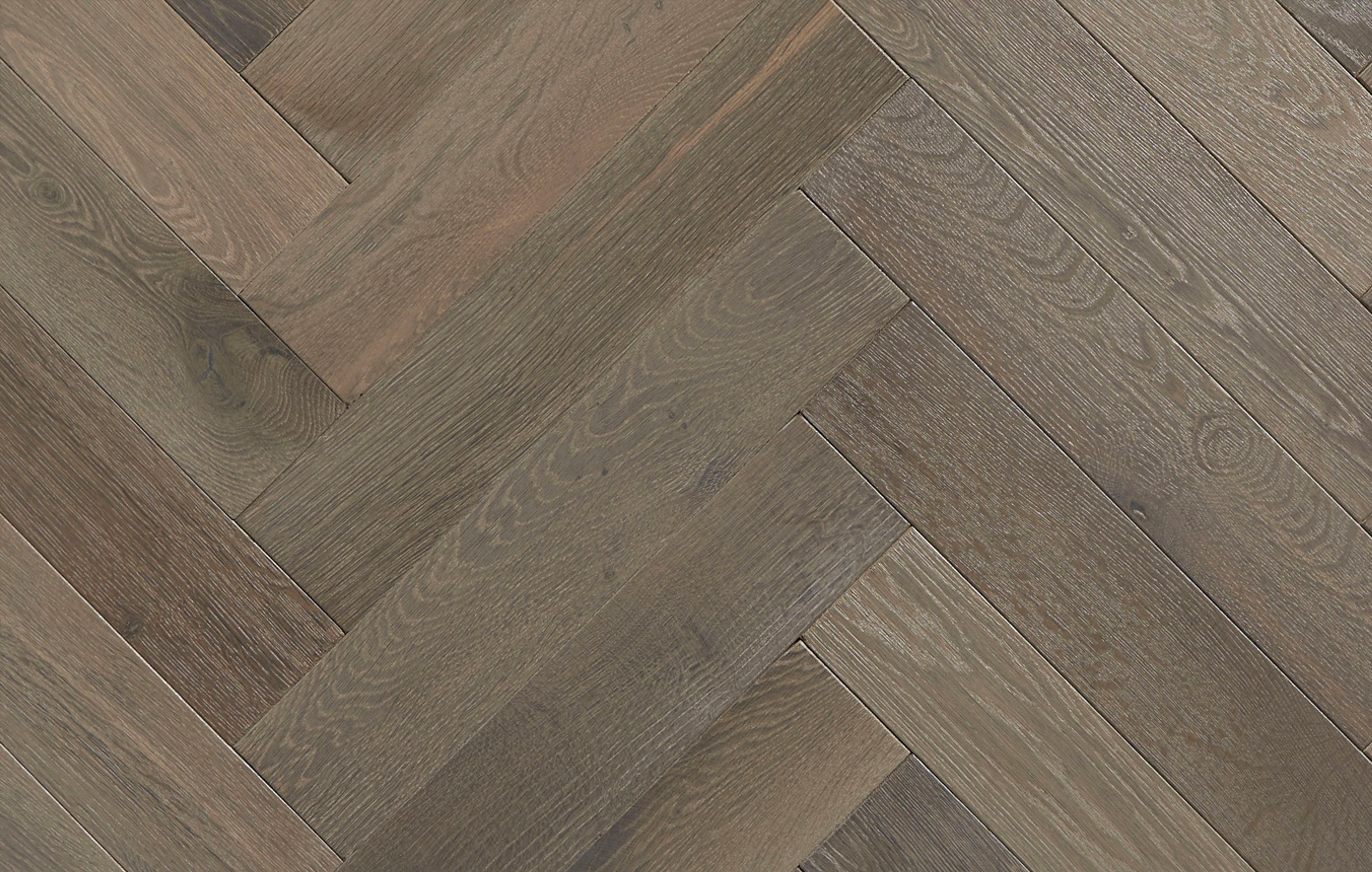 Regent’s Crescent interior with oak flooring