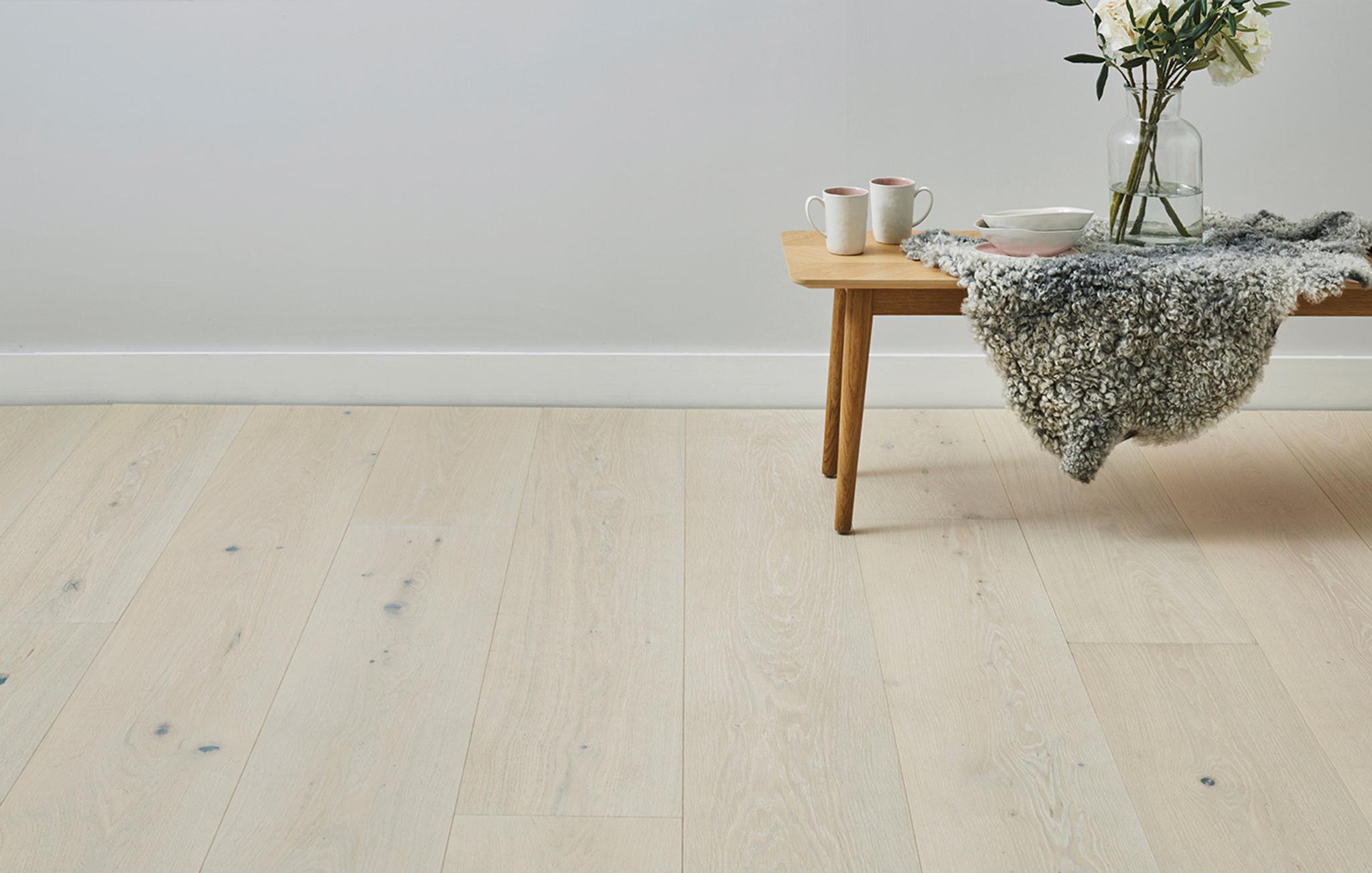 Ecru_SuperWidePlank_RES107_Cameo