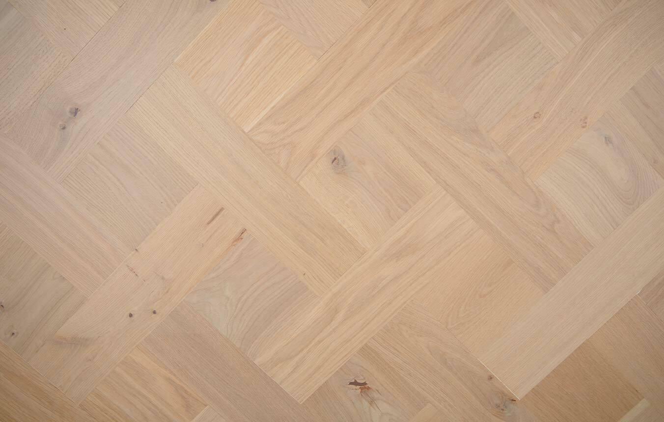 Selene_ContinuousVersailles_PARQ015_Detail