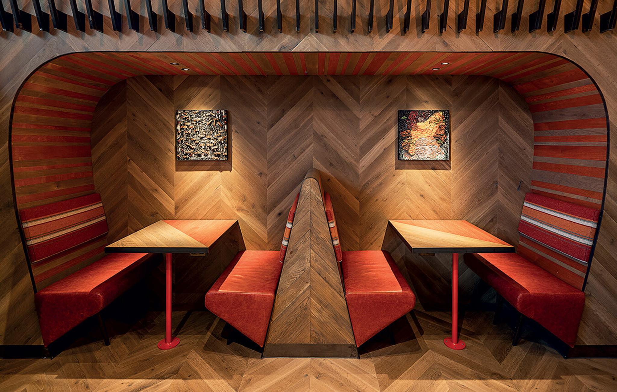 Champagney_Chevron_PDQCH03_Roomset