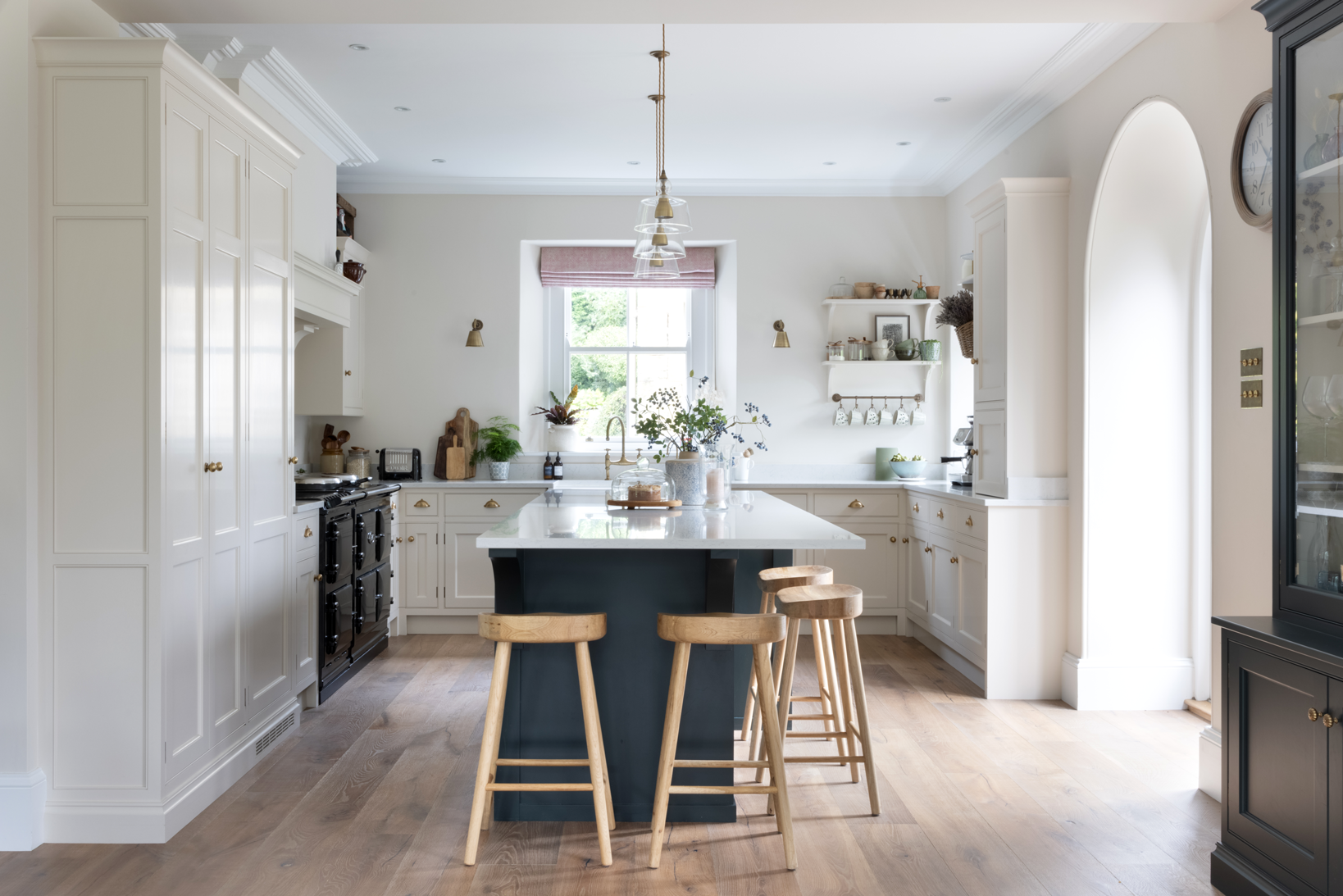 Champagney_ExtraWidePlank_PDQ003_Roomset