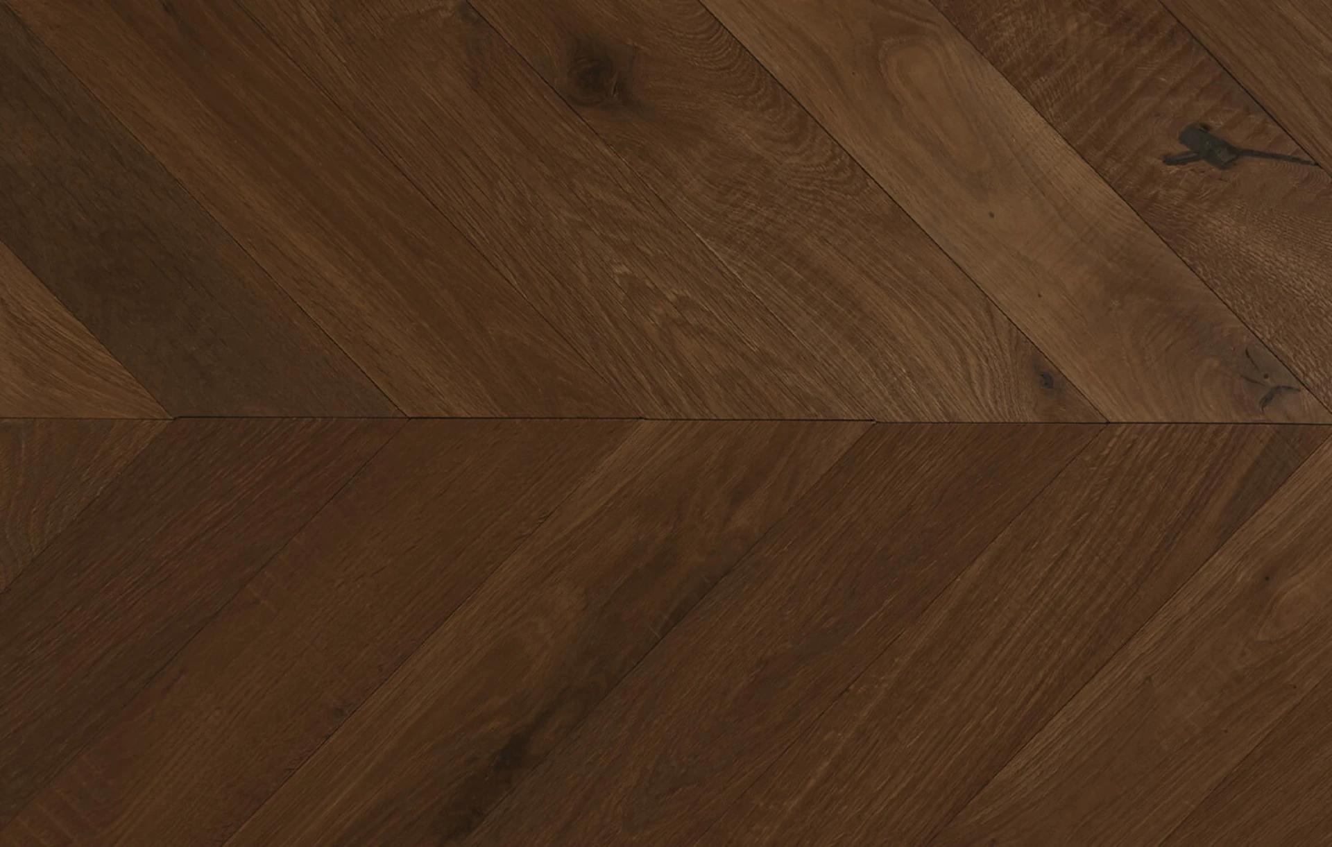 Aged European Rustic Grade Oak