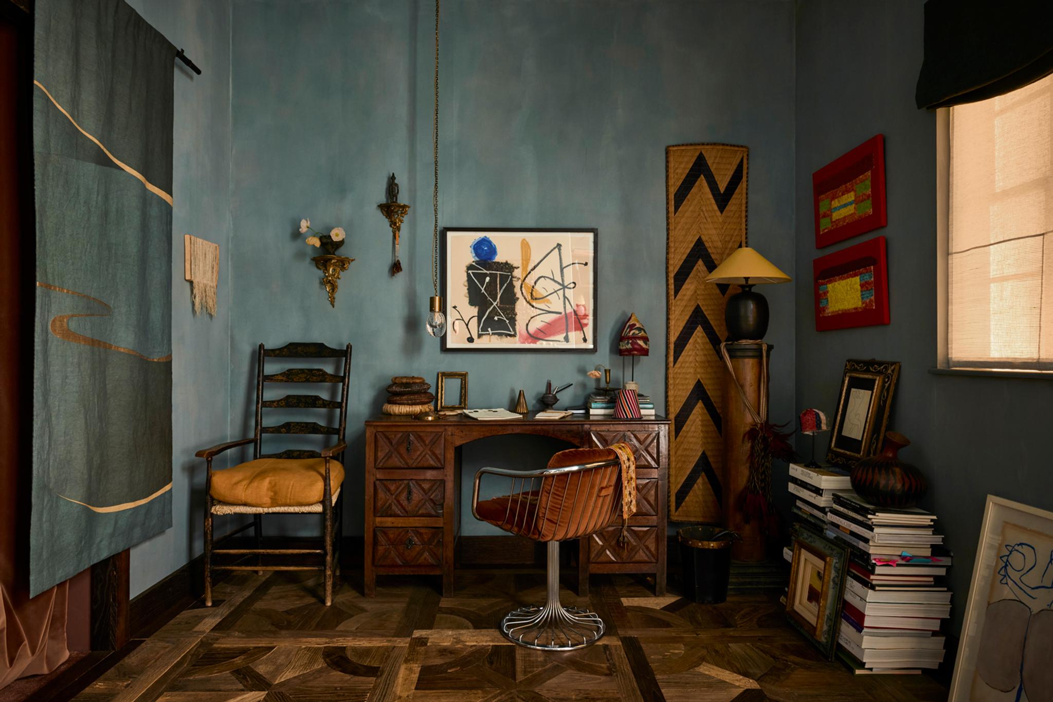 Mayer_PDArdeche_ANTIQ064_Roomset