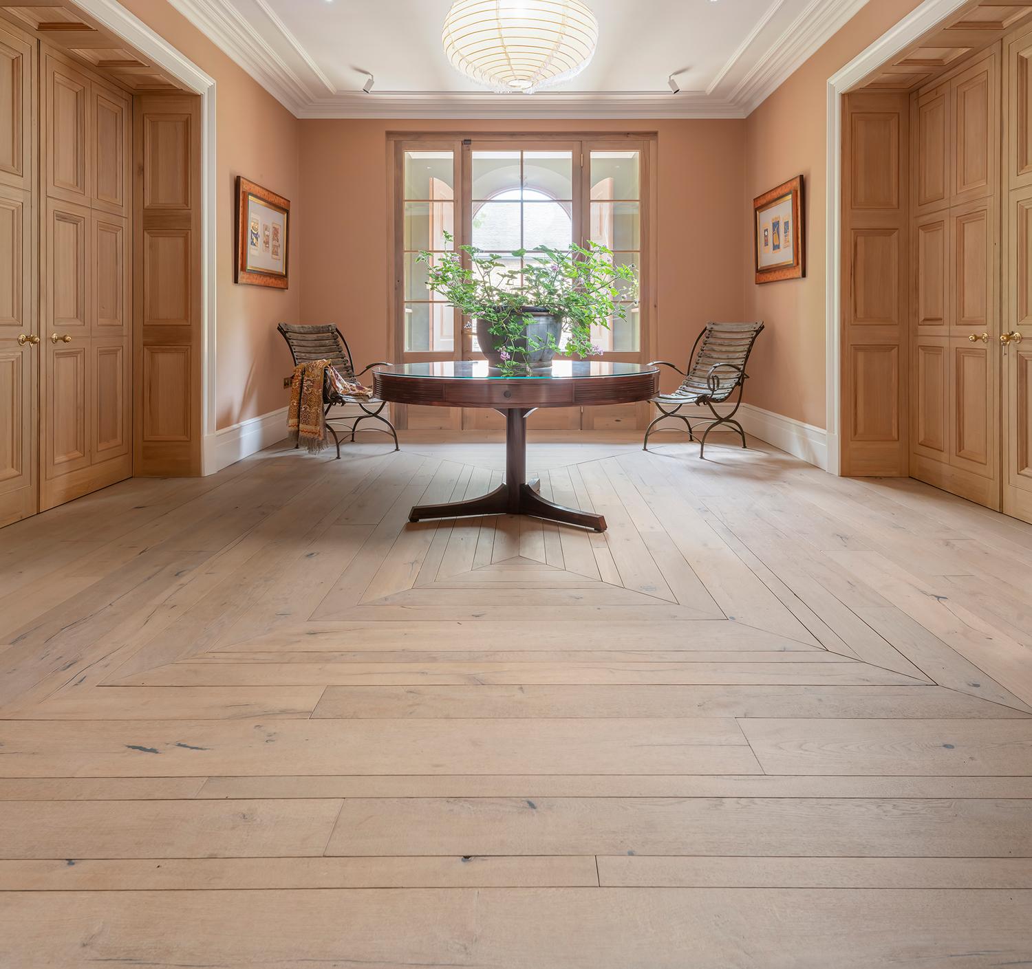 Baslow_RandomWidthPlank_PDQ024_Roomshot
