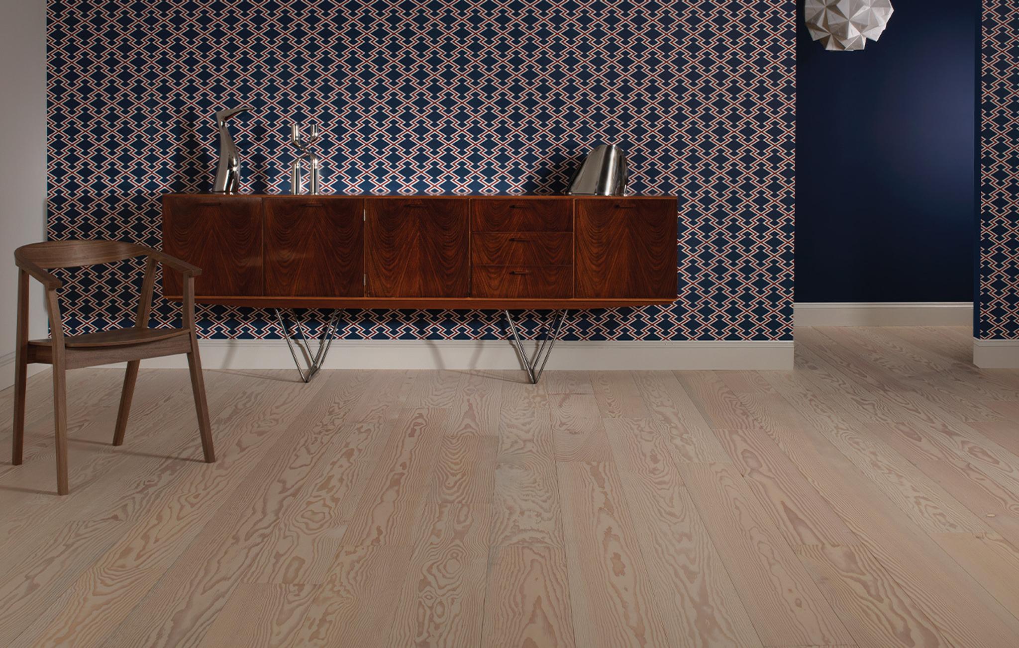 Breton_Plank_ART15_Roomshot