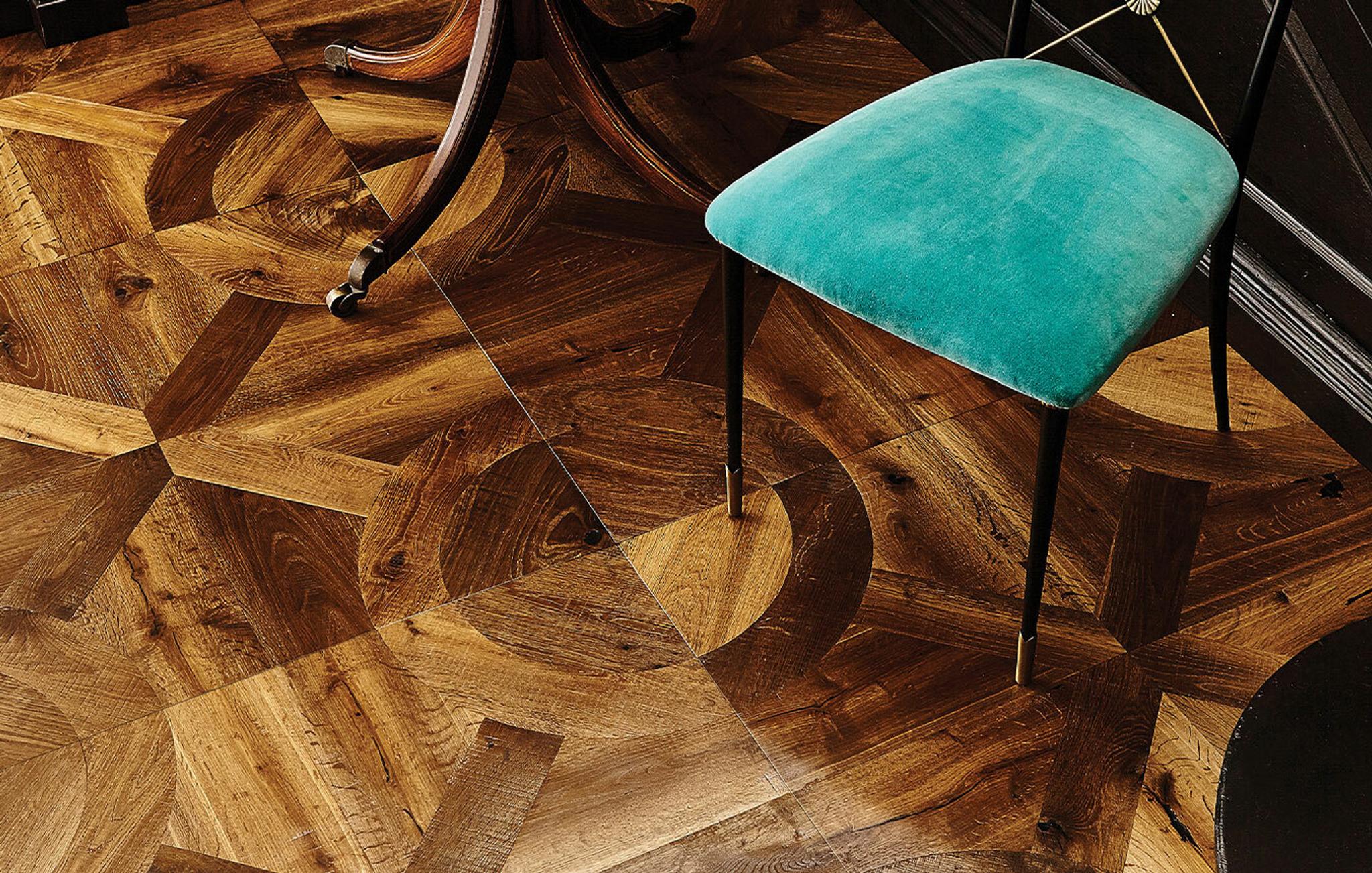 Sapphire_CircularPanel_PARQ001A_Roomshot