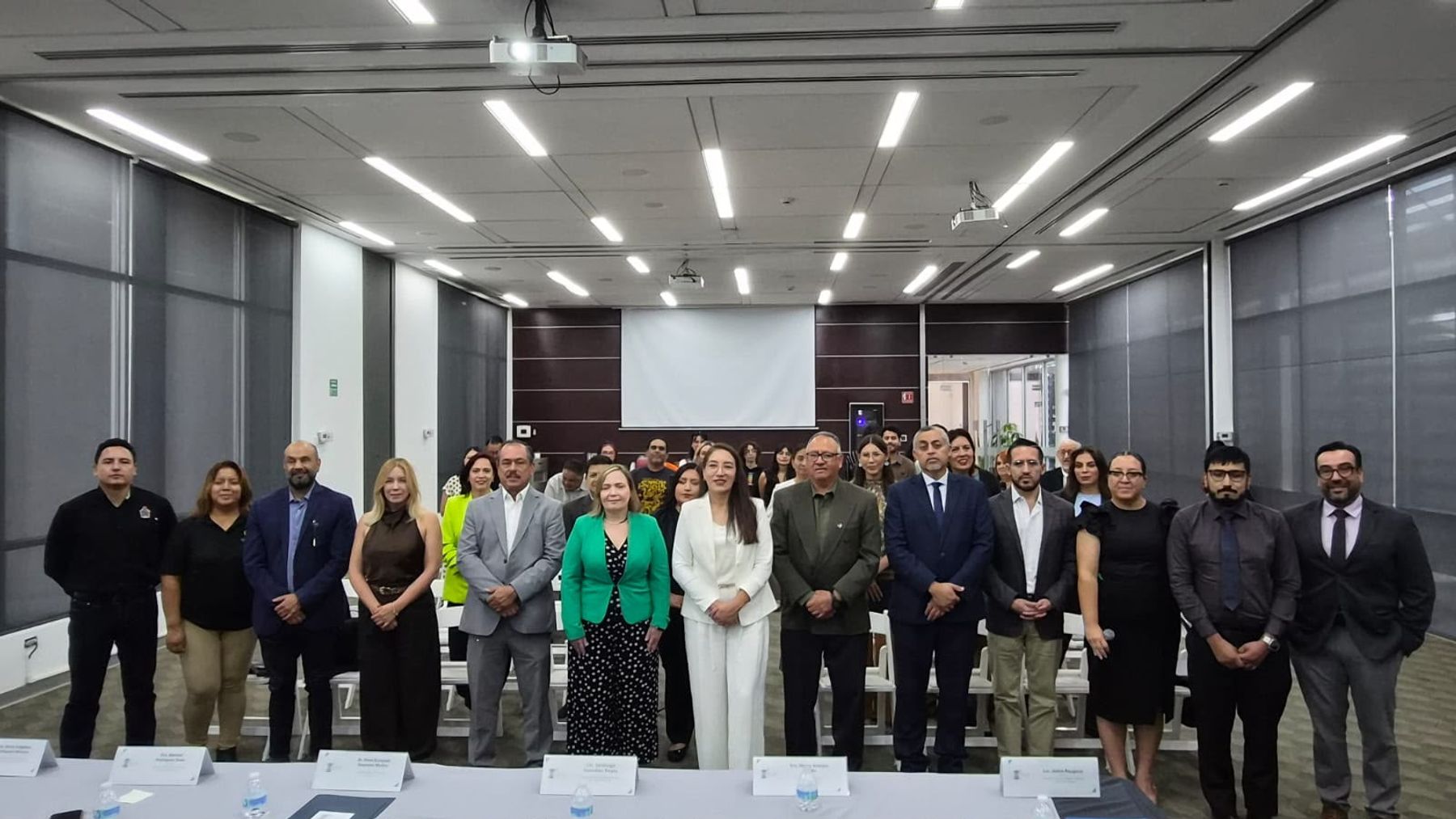 Imagen de la actividad Ceremonia de Toma de protesta del primer Consejo Directivo y miembros fundadores