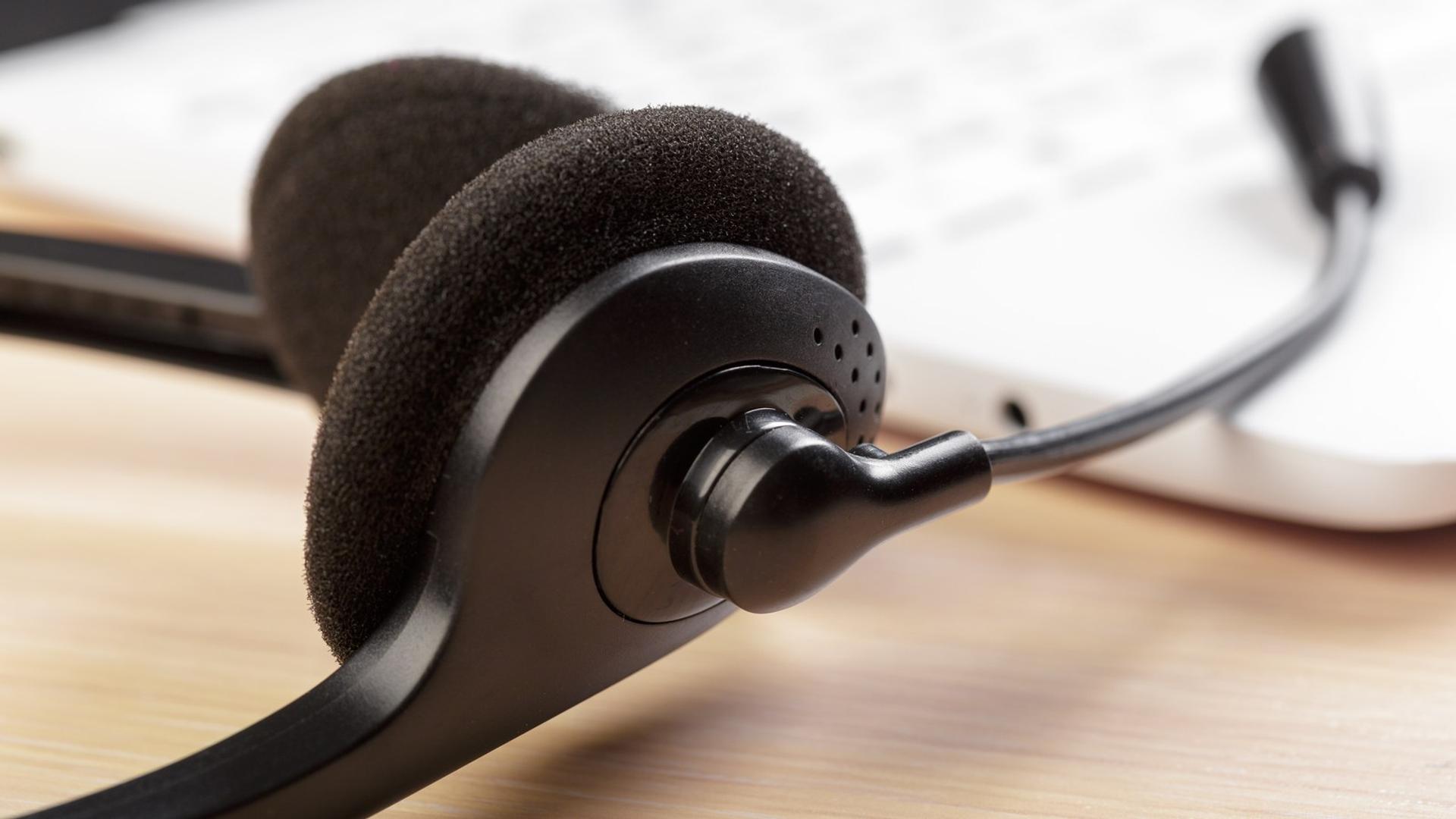 Cloud Softphone Platform: How Providers Deploy Branded SIP Apps