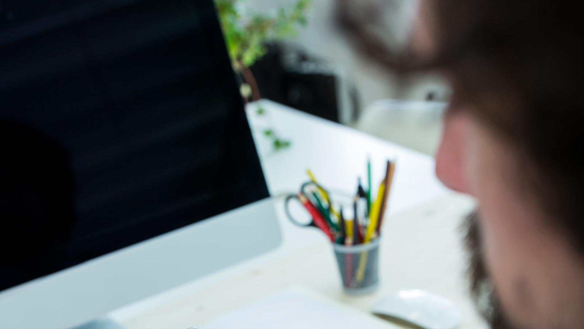 Best Hosted PBX Features for Remote Small-Business Teams