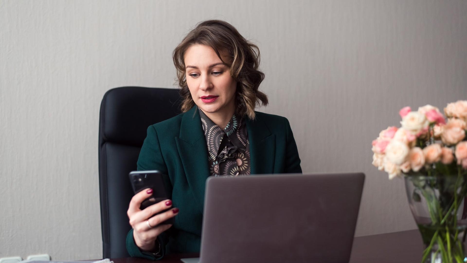 Hosted PBX Call Queues and IVR: Reduce Waits and Missed Calls
