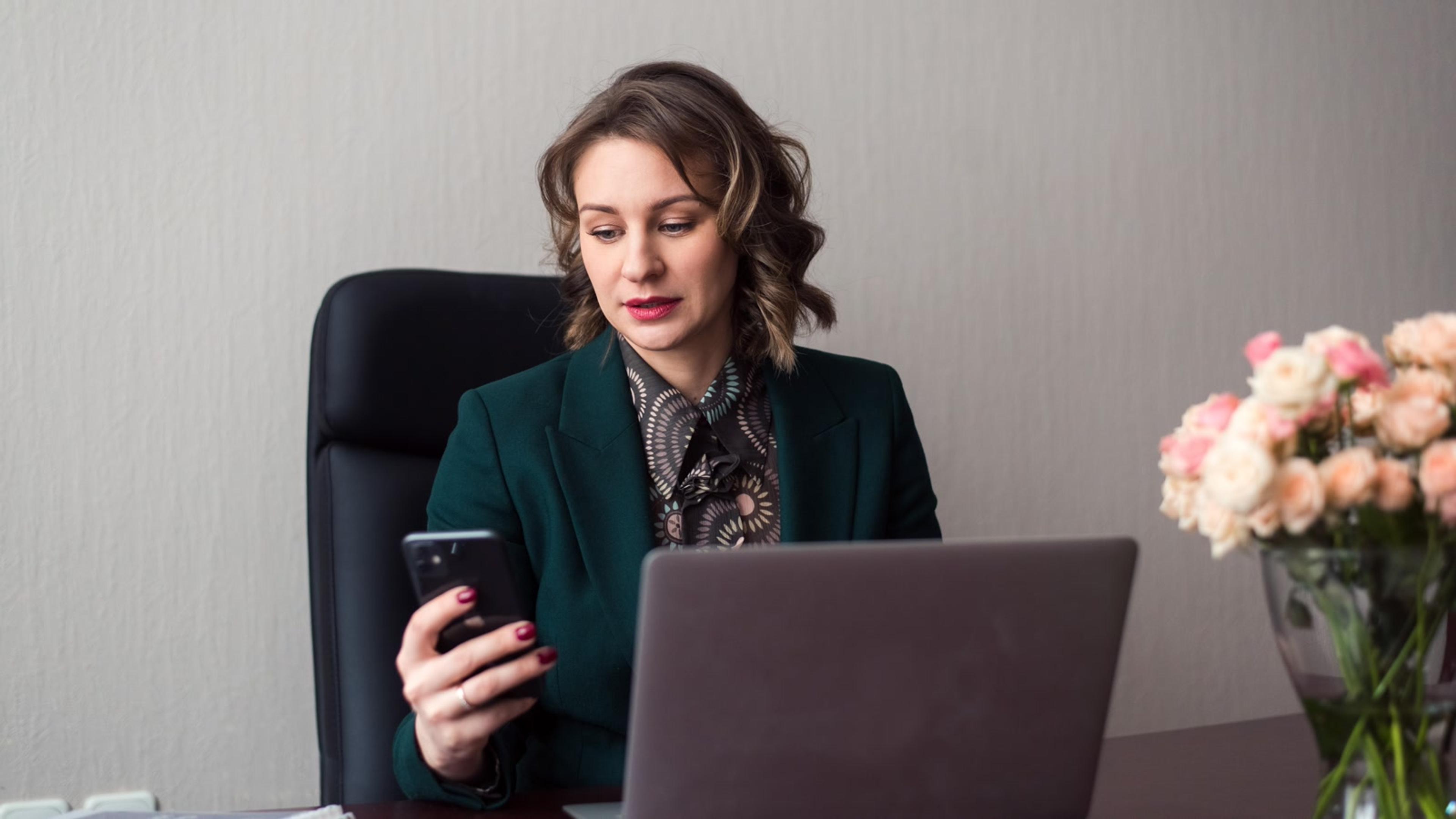 Hosted PBX Call Queues and IVR: Reduce Waits and Missed Calls