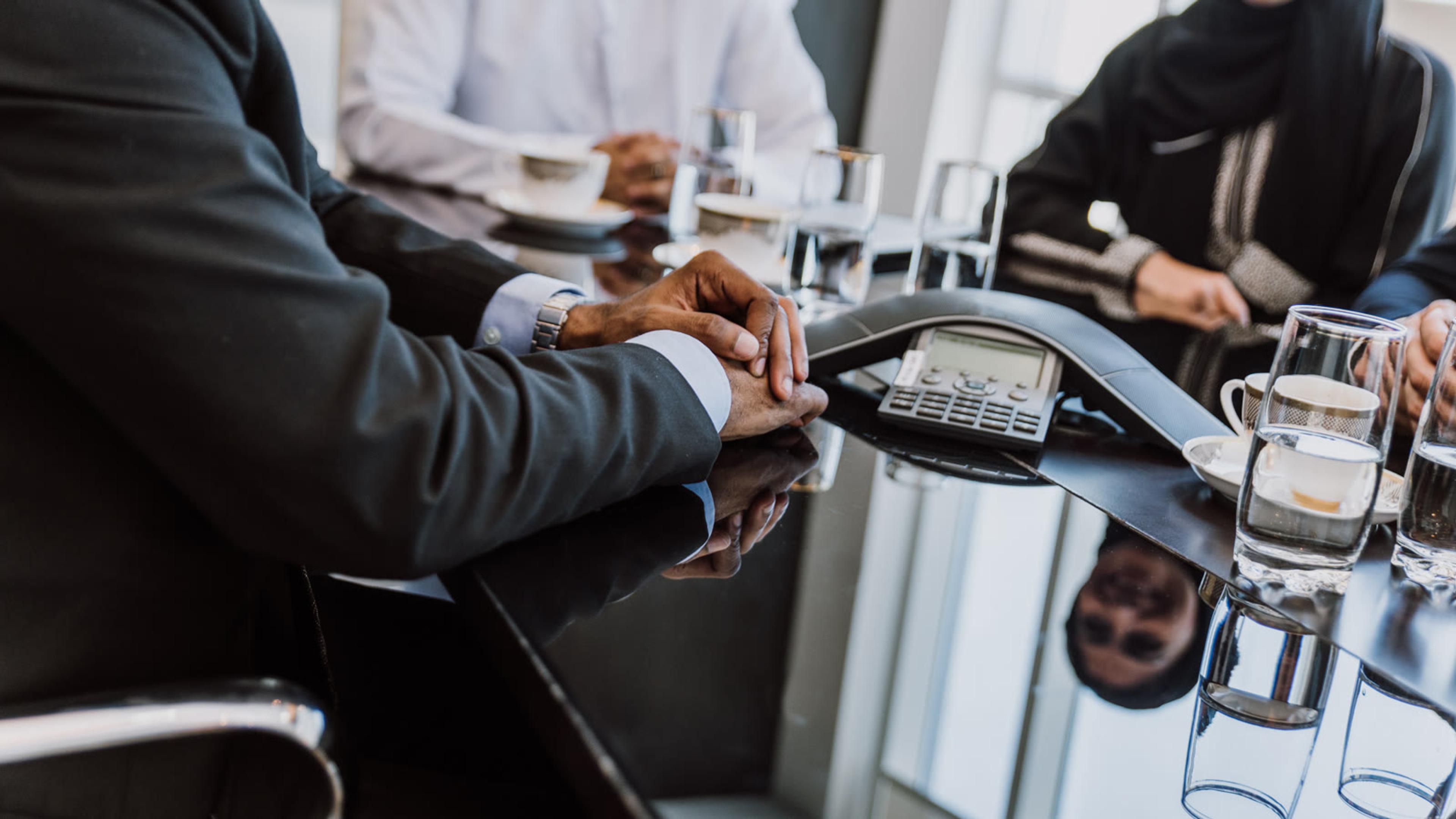 How to Choose the Right VoIP Provider for Your Softphone