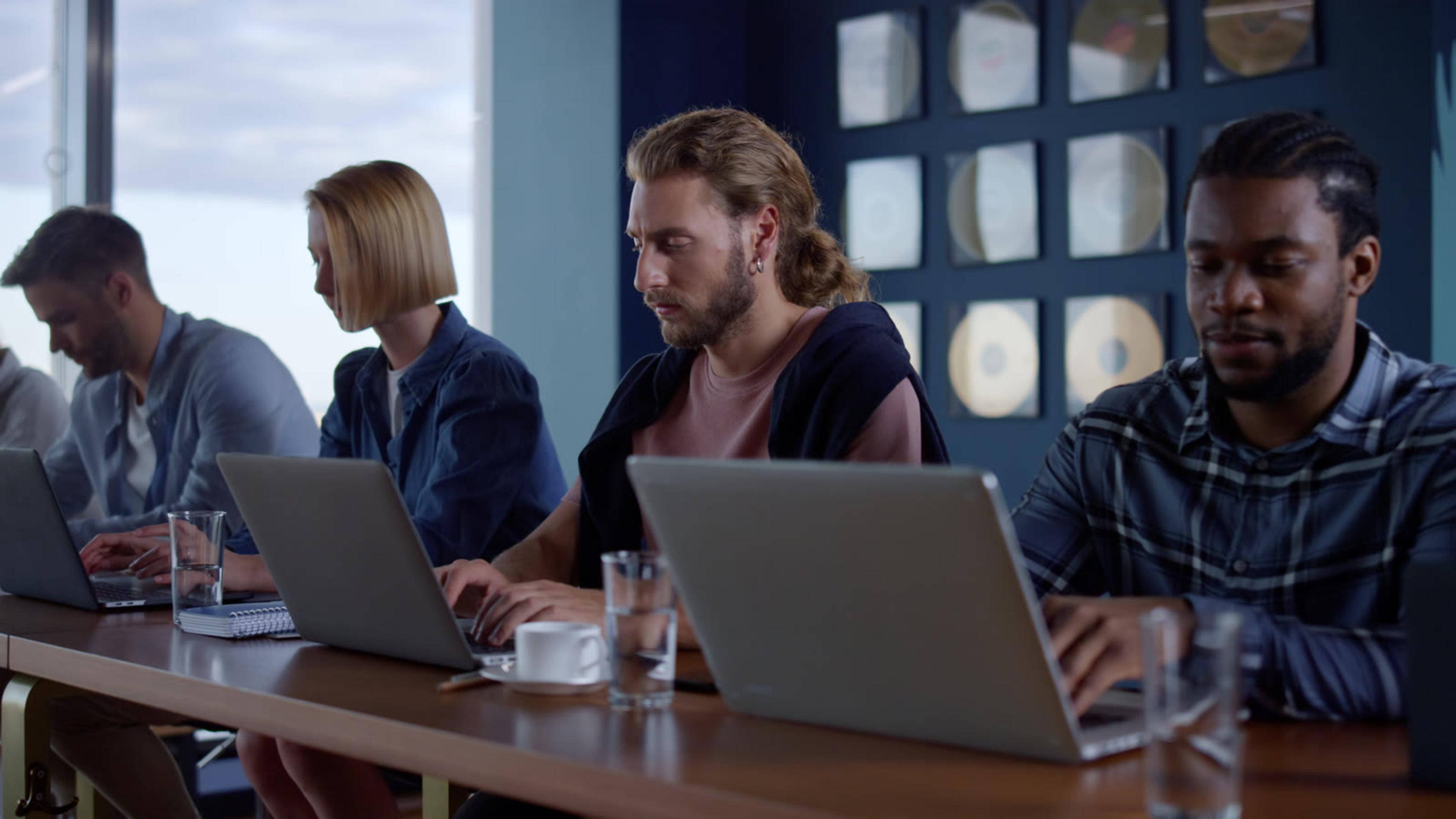 VoIP for MSPs: Should You Add Hosted PBX to Your Services?