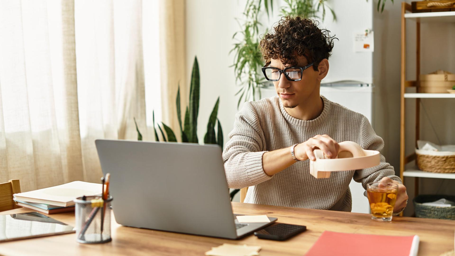 Small Business Phone System Costs UK: Compare Quotes Fairly