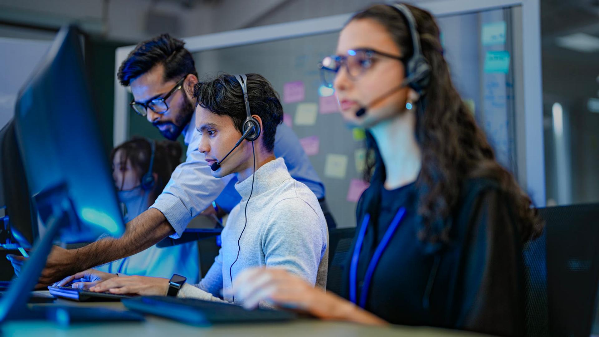 Softphone Features Every Business Needs: Call Recording, Transfer, and More