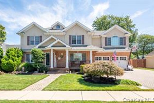 74 Broadway Bethpage NY