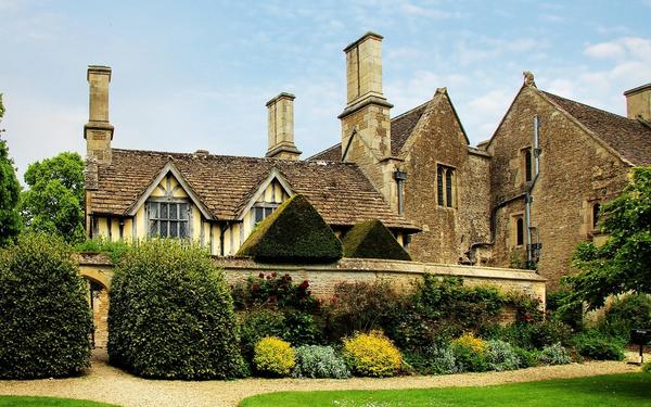 Period Drama Location