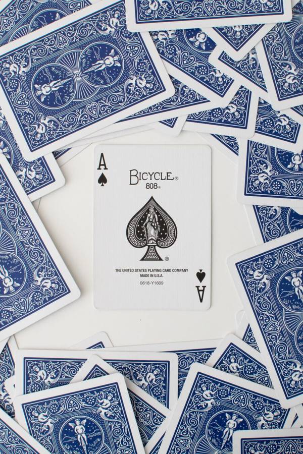 Know When to Hold’em, Know When to Fold’em