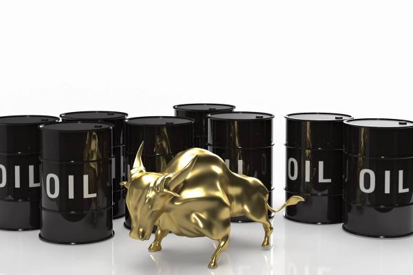 Economic Crossroads: Inflation, Oil Markets, and Central Bank Dilemmas