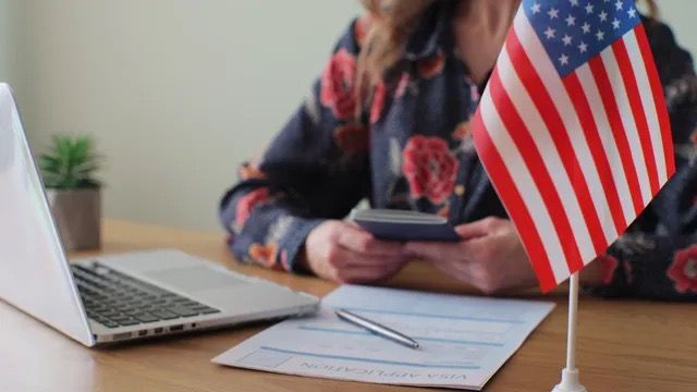 Live & work in the United States while awaiting a Green Card