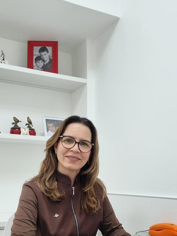Dra. Fabíola Moreira Pontes