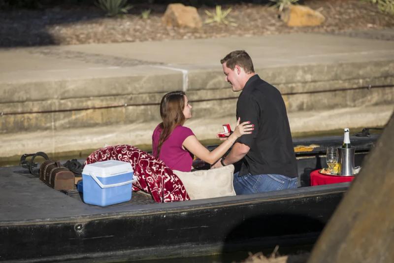 Dallas Proposal Ideas: Eric's Gondola Proposal – surprise proposal at Mandalay Canal, Las Colinas, Dallas