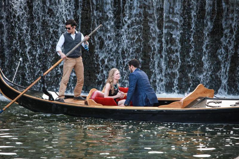 Picture-Perfect Gondola Cruise, Dallas