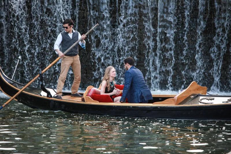 Private Gondola or Boat Proposal, photographed by Paparazzi Proposals