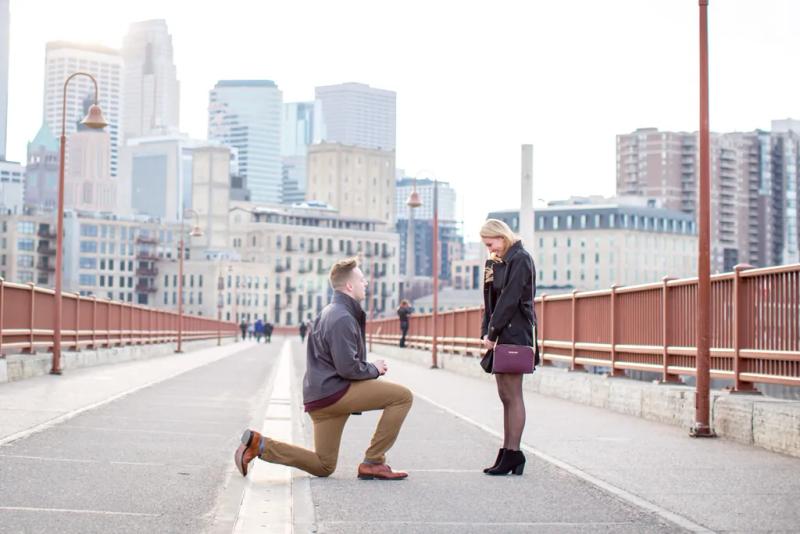 Minneapolis Proposal Photography| Lee and Caylee – surprise proposal at Stone Arch Bridge, Minneapolis