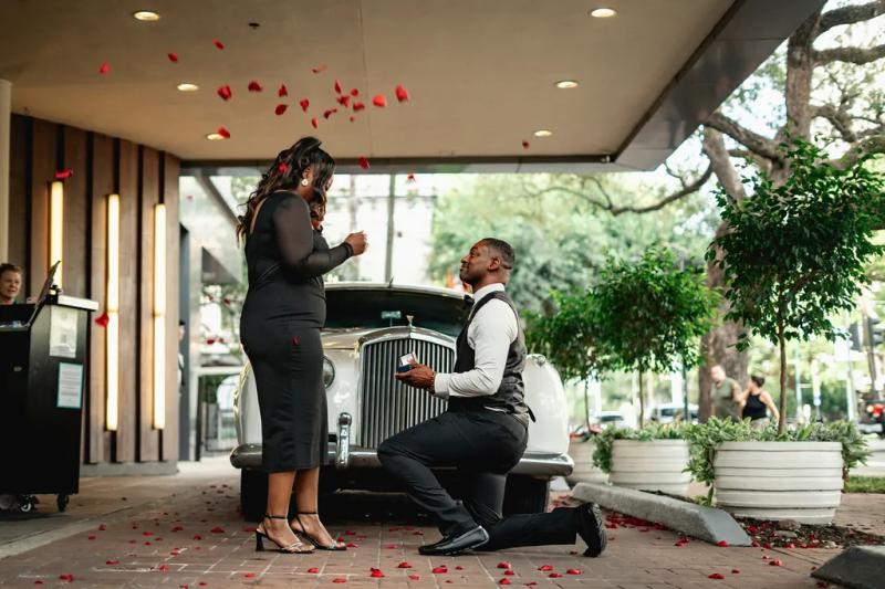 Vintage Rolls-Royce Proposal in the Garden District – surprise proposal at Garden District, New Orleans