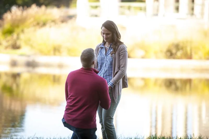 St. Louis Proposal Photography| Scott and Alexa – surprise proposal at Pagoda Circle, Forest Park, St Louis
