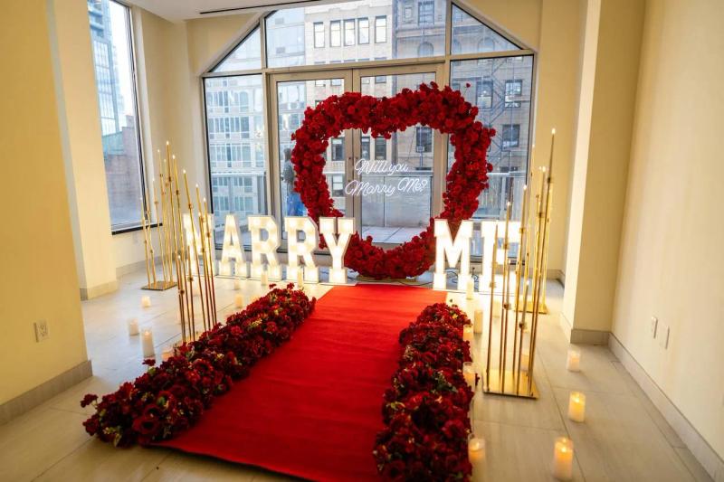 Empire State Building, photographed by Paparazzi Proposals