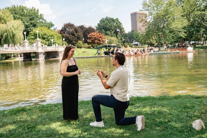 Lakeside Proposal at Boston Public Garden – surprise proposal at Boston Public Garden, Boston