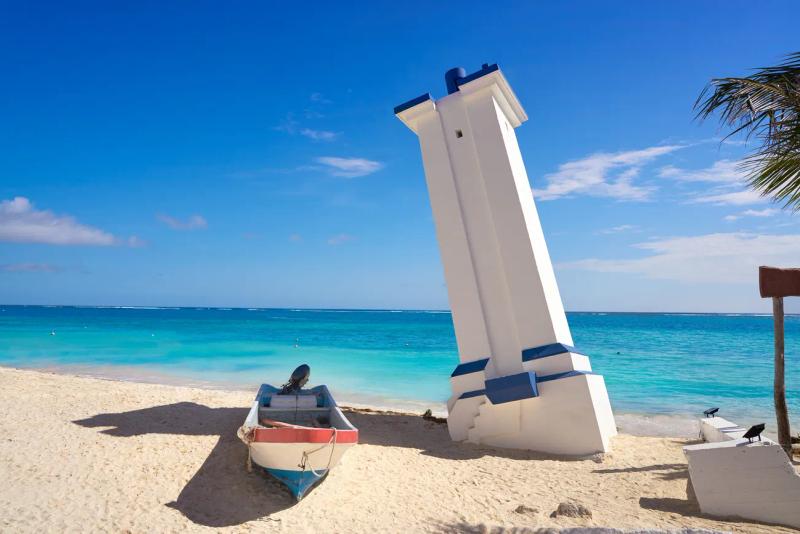 Puerto Morelos Leaning Lighthouse, Riviera Maya