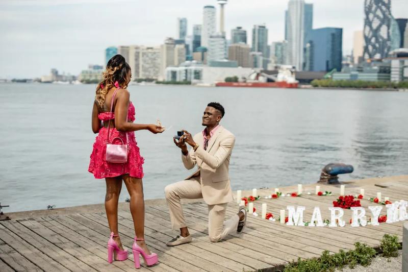 CN Tower Skyline Proposal on the Toronto Harbour – surprise proposal at Toronto Harbour, CN Tower View, Toronto