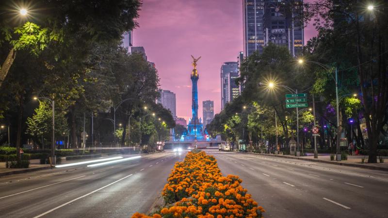 Paseo de la Reforma & Angel of Independence, Mexico City