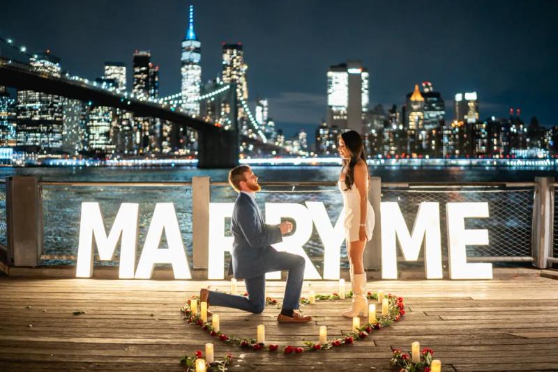 Gigantic "Marry Me" Letters Proposal in New York