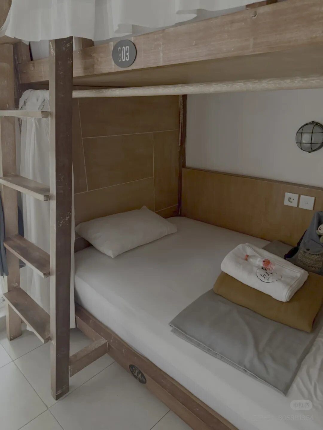 Lokal Bali Hostel 17