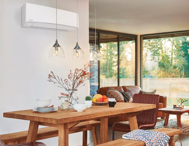 Varmepumper i stua som sørger for god inneklima året rundt. 