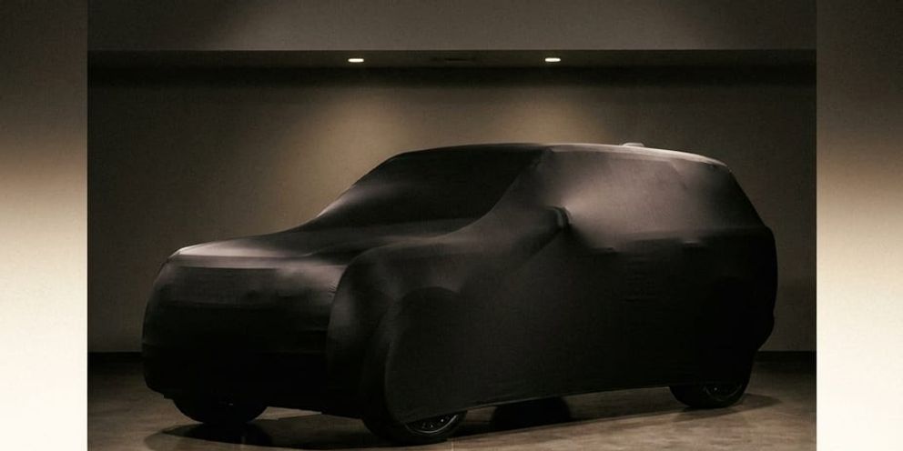 Indoor Black Satin
