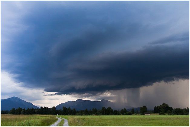 Where are Hailstorms common?