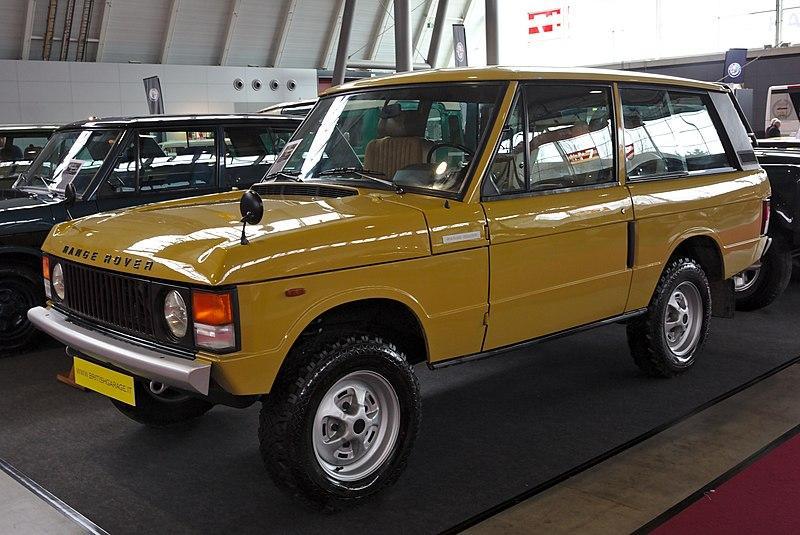 range rover on display