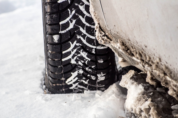 Let’s talk about the history of these two kinds of tires to better appreciate their differences.