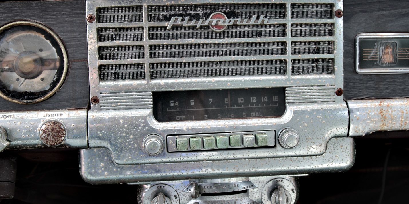 Music Moves Us The Fascinating History of the Car Radio