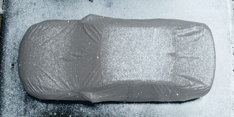 Deluxe · first snow