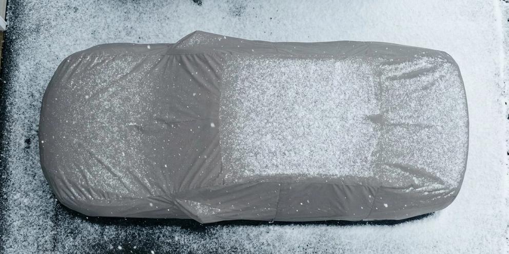 Deluxe · first snow