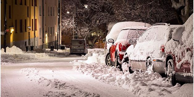 How to Protect your Car from Snow without a Garage