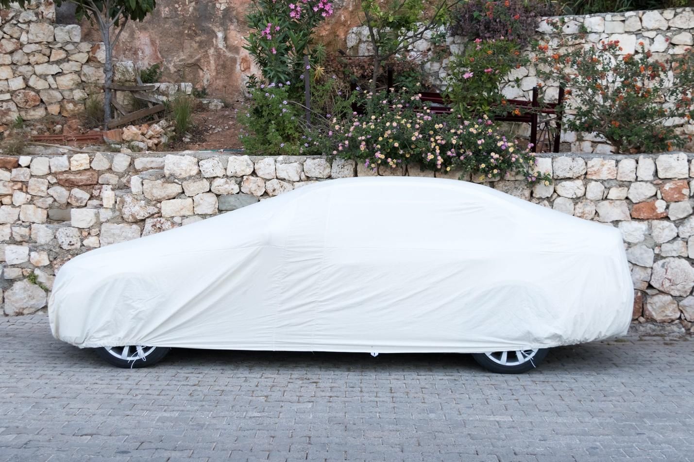 5 Reasons Why You Should Own Multiple Car Covers