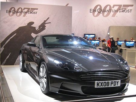 Aston Martin DBS V12