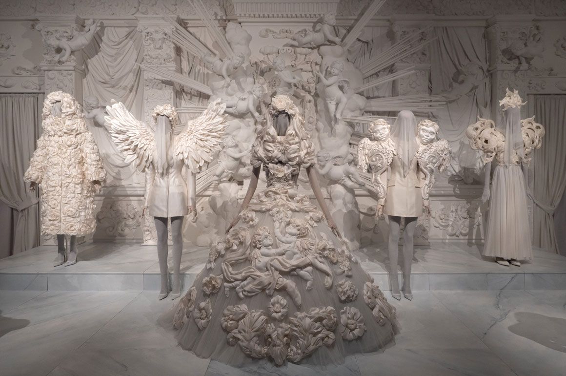 From the hearts to the hands – Dolce & Gabbana